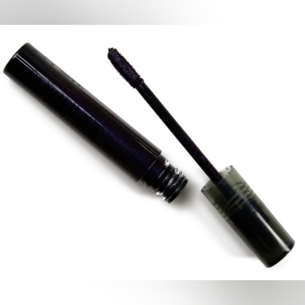 Melt electrip lip paint rare beetlejuice weirder and weirder